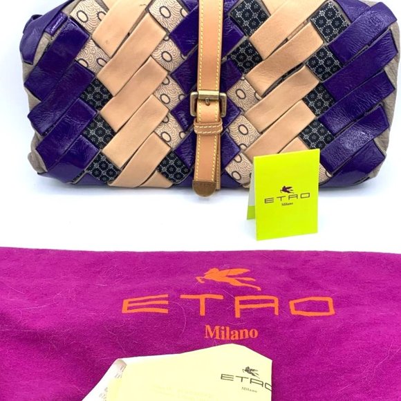 $25 dollar ENTRY- with 🎁 
For💥$685!!! ETRO MILANO- CLUTCH-
ONLY 25 entries !💥 - Picture 2 of 14